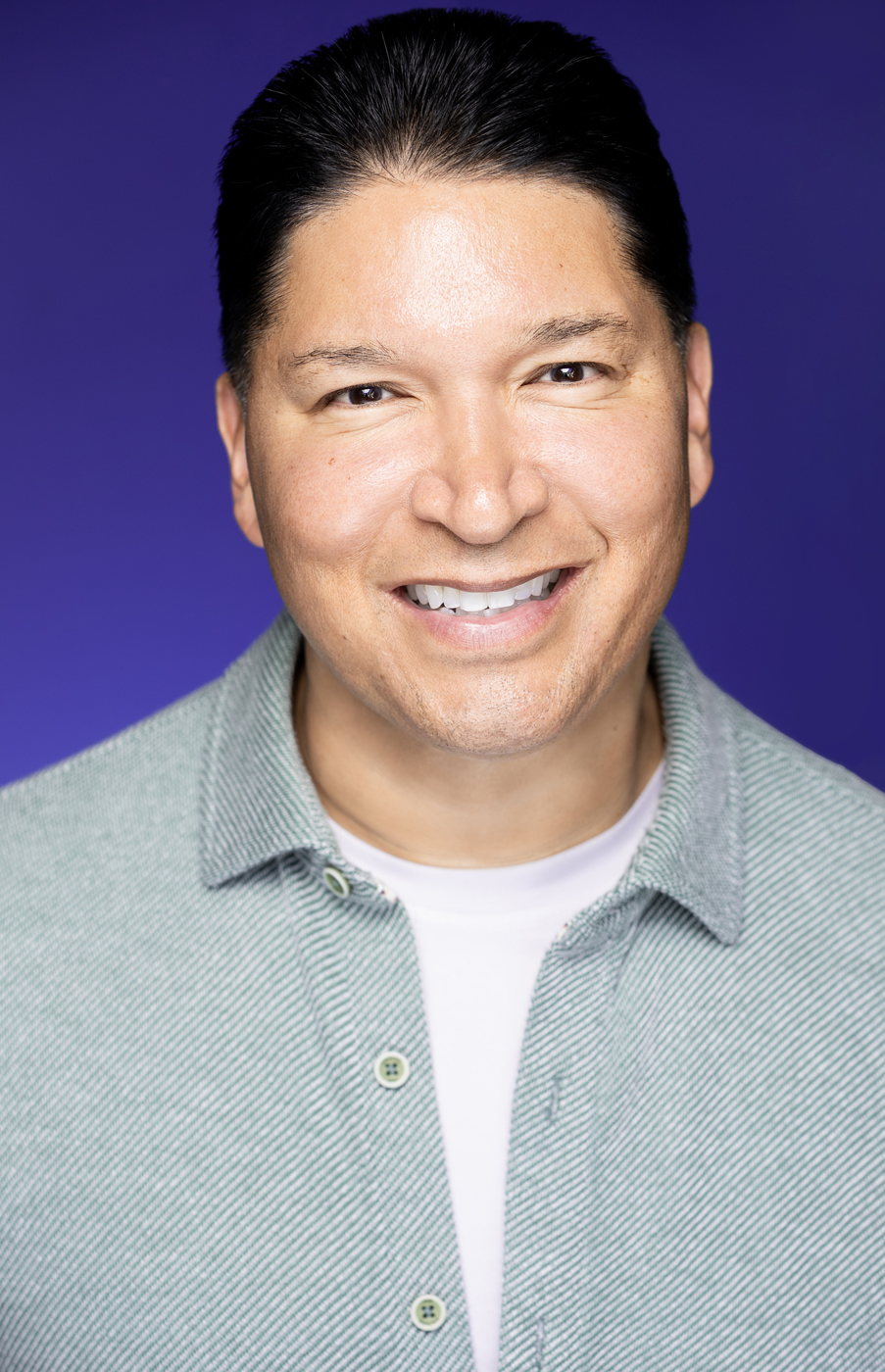 GEORGE CALDAS Headshot